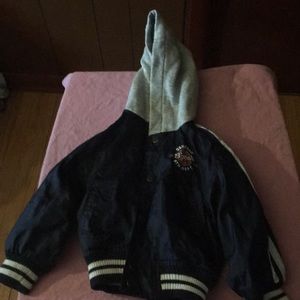 Snap up coat